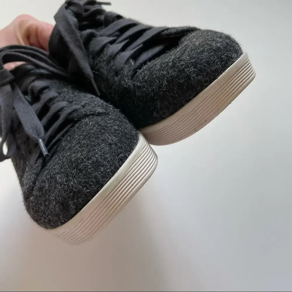 Gentle Souls Kenneth Cole Grey Wool Wedge Sneaker